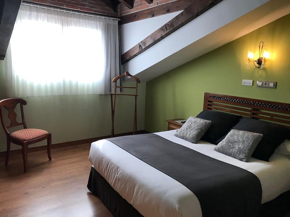 Posada Spa San Marcos Santillana del Mar Esterno foto